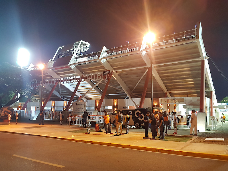 Cibao FC Stadion (außen)