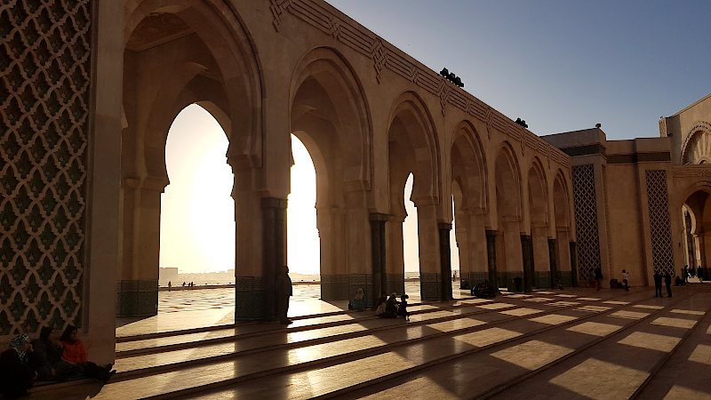 Hassan 2 Moschee glänzt am drittletzten Tag des Marokko Roadtrips