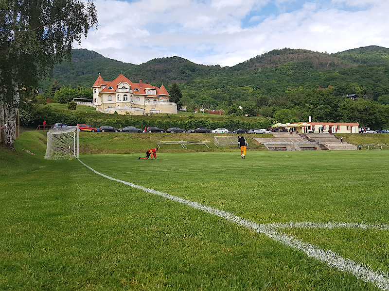 Brna Ausbau am Stadion