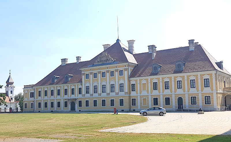 Schloss von Graf Eltz in Vukovar