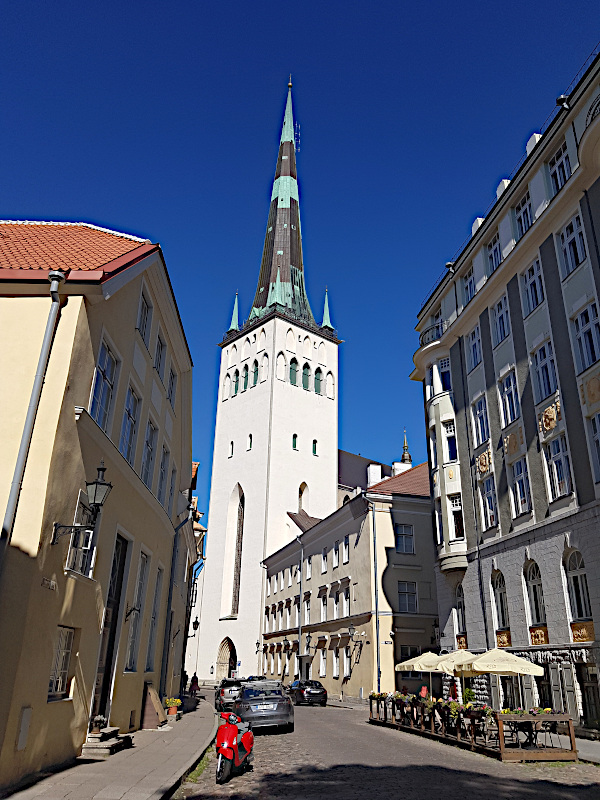 Olaikirche dient auch als Aussichtsplattform