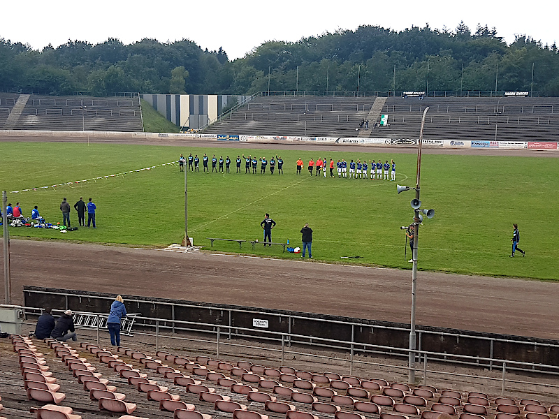 Halbemond Stadion Mannschaften