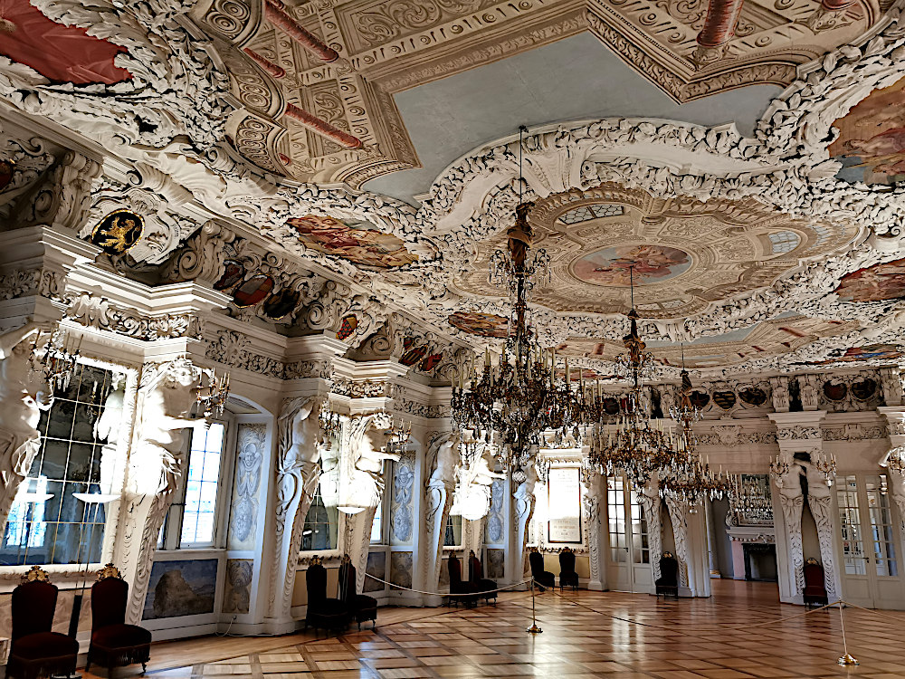 Riesensaal Schloss Ehrenfels