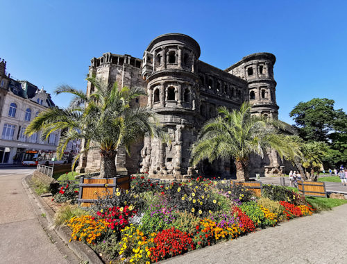 Trier Wahrzeichen: Porta Nigra